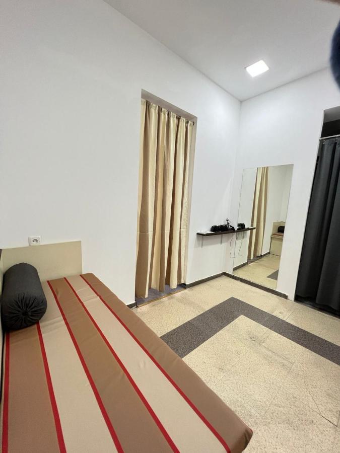 "Modeli" Hostel Tbilisi Zewnętrze zdjęcie